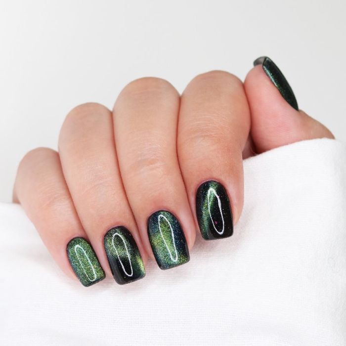 INOCOS VERNIZ GEL CATEYE ESMERALDA 15ML