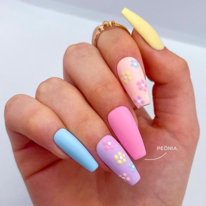 INOCOS VERNIZ GEL 15ML COLEÇÃO FLORA PEÓNIA