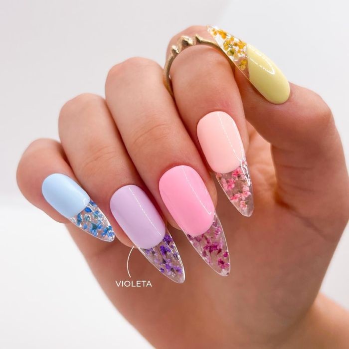 INOCOS VERNIZ GEL 15ML COLEÇÃO FLORA VIOLETA