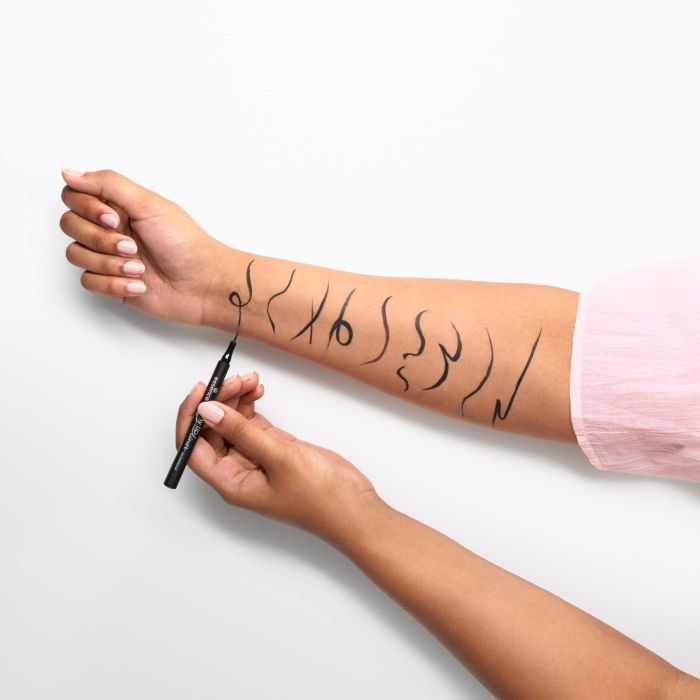 ESSENCE TINY TIP À PROVA DE ÁGUA 01