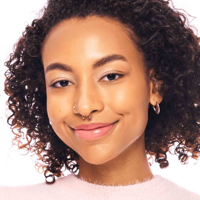 ESSENCE SOFT TOUCH EYESHADOW 01