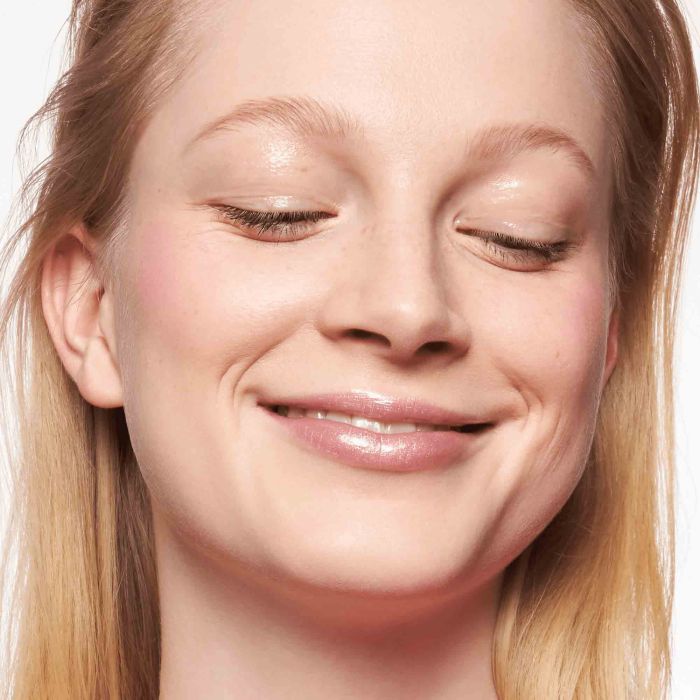 ESSENCE NATURAL MATTE MOUSSE 04