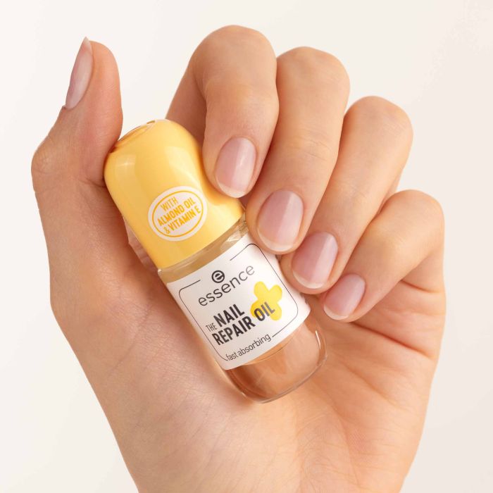 ESSENCE THE NAIL REPAIR OIL