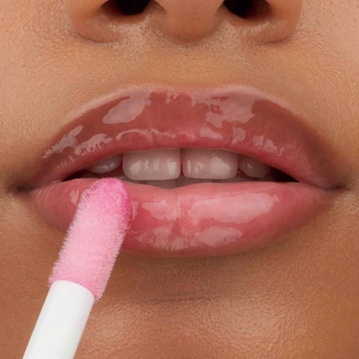 ESSENCE HYDRA KISS LIP OIL 03