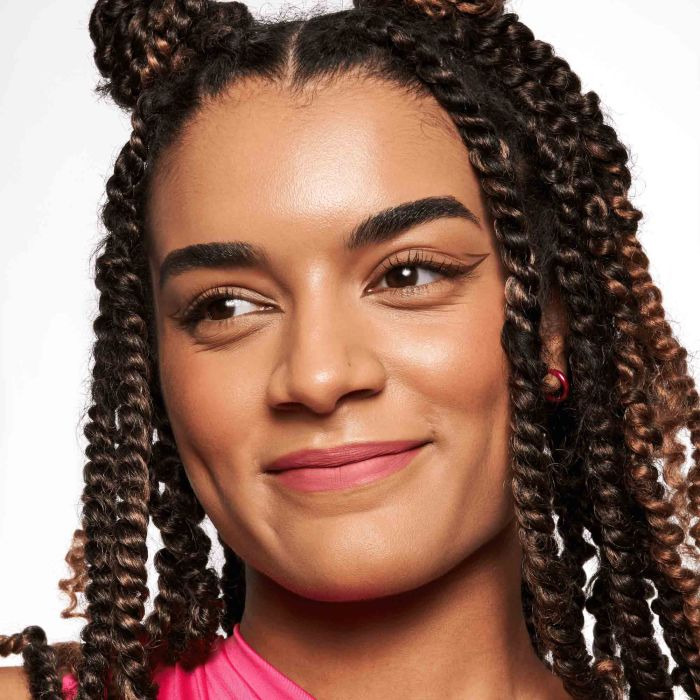 ESSENCE QUEEN DRAMATIC FALSE LASH