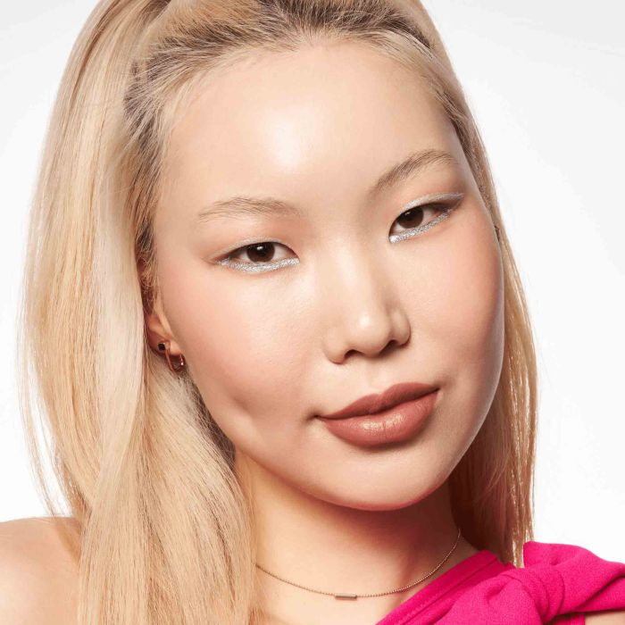 ESSENCE THE SLIM STICK 101