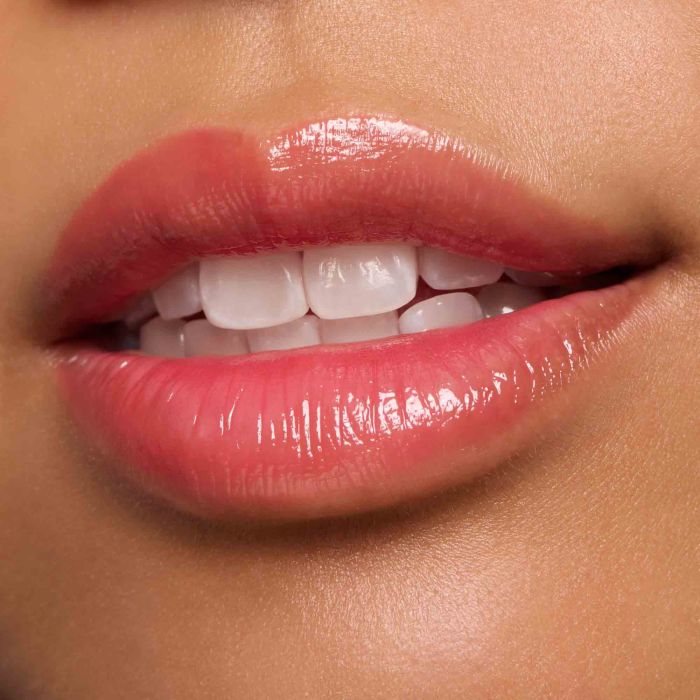 ESSENCE JUICY BOMB GLOSSY BUTTER BALM 01