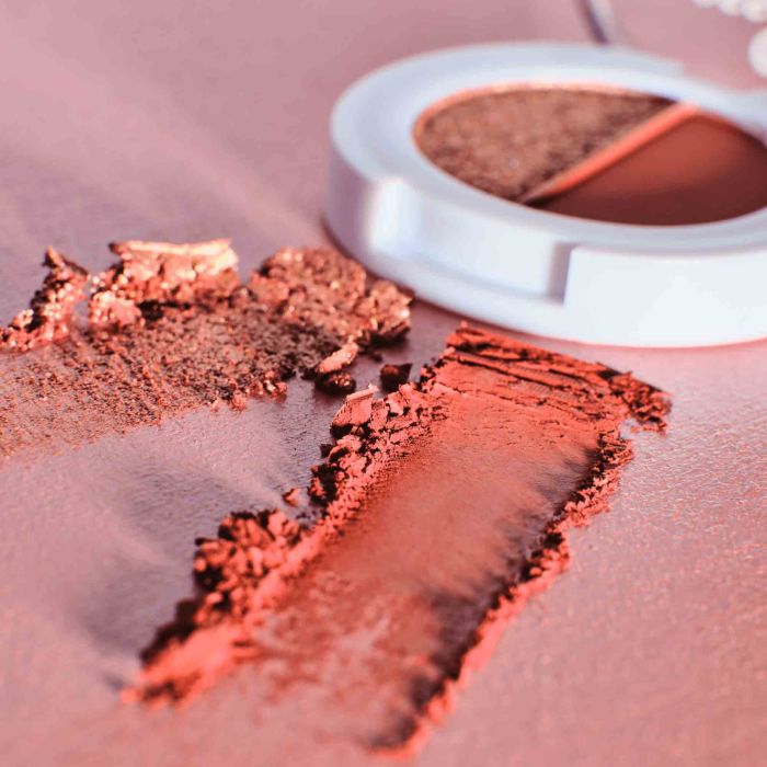 ESSENCE SOFT TOUCH DUO EYESHADOW 01