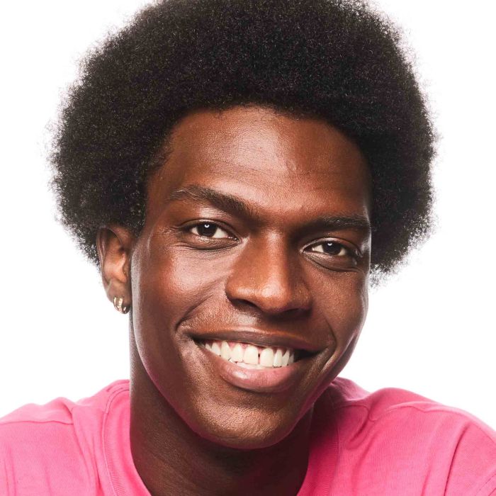 ESSENCE FOUNDATION STICK 340