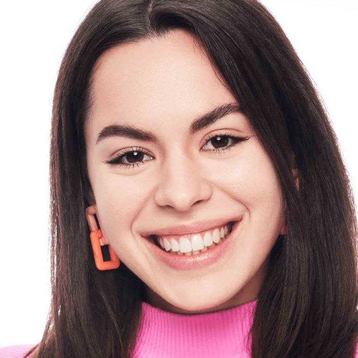 ESSENCE EYEBROW DESIGNER 02