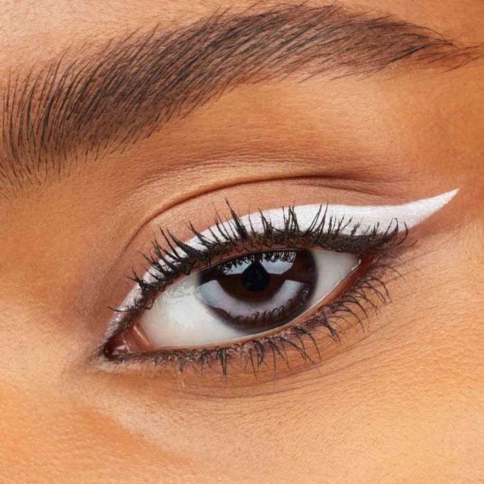 ESSENCE KAJAL PENCIL 04