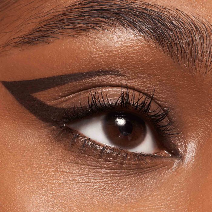 ESSENCE LONG LASTING EYE PENCIL 01