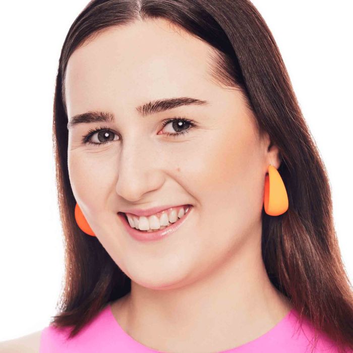 ESSENCE SUN CLUB MATT BRONZING 01