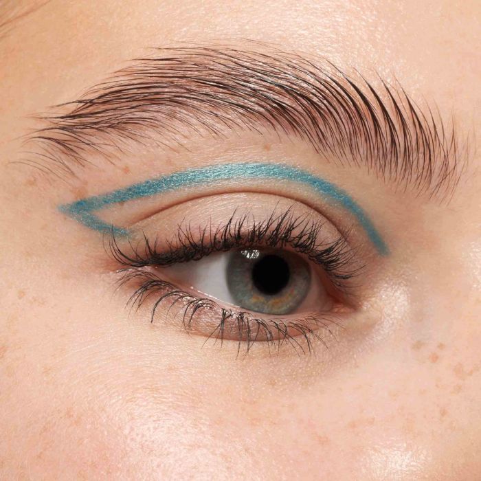 ESSENCE KAJAL PENCIL 25