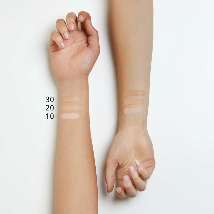 ESSENCE COVERSTICK 10