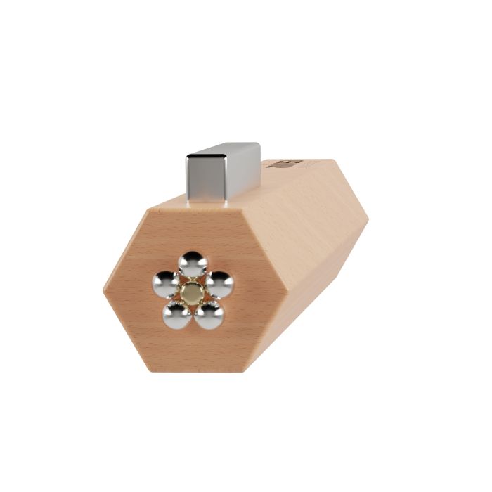 ANDREIA CAT EYE MAGNET