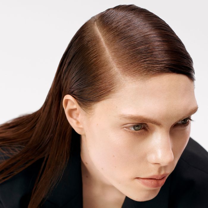 SEBASTIAN PROFESSIONAL SHAPER FIERCE LACA MODELADORA FIXAÇÃO FORTE 300ML